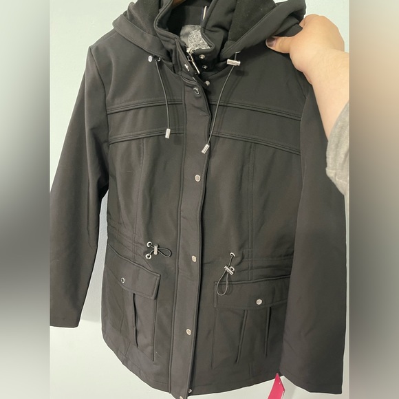 Vince camuto rain coat water resistant - Picture 4 of 10